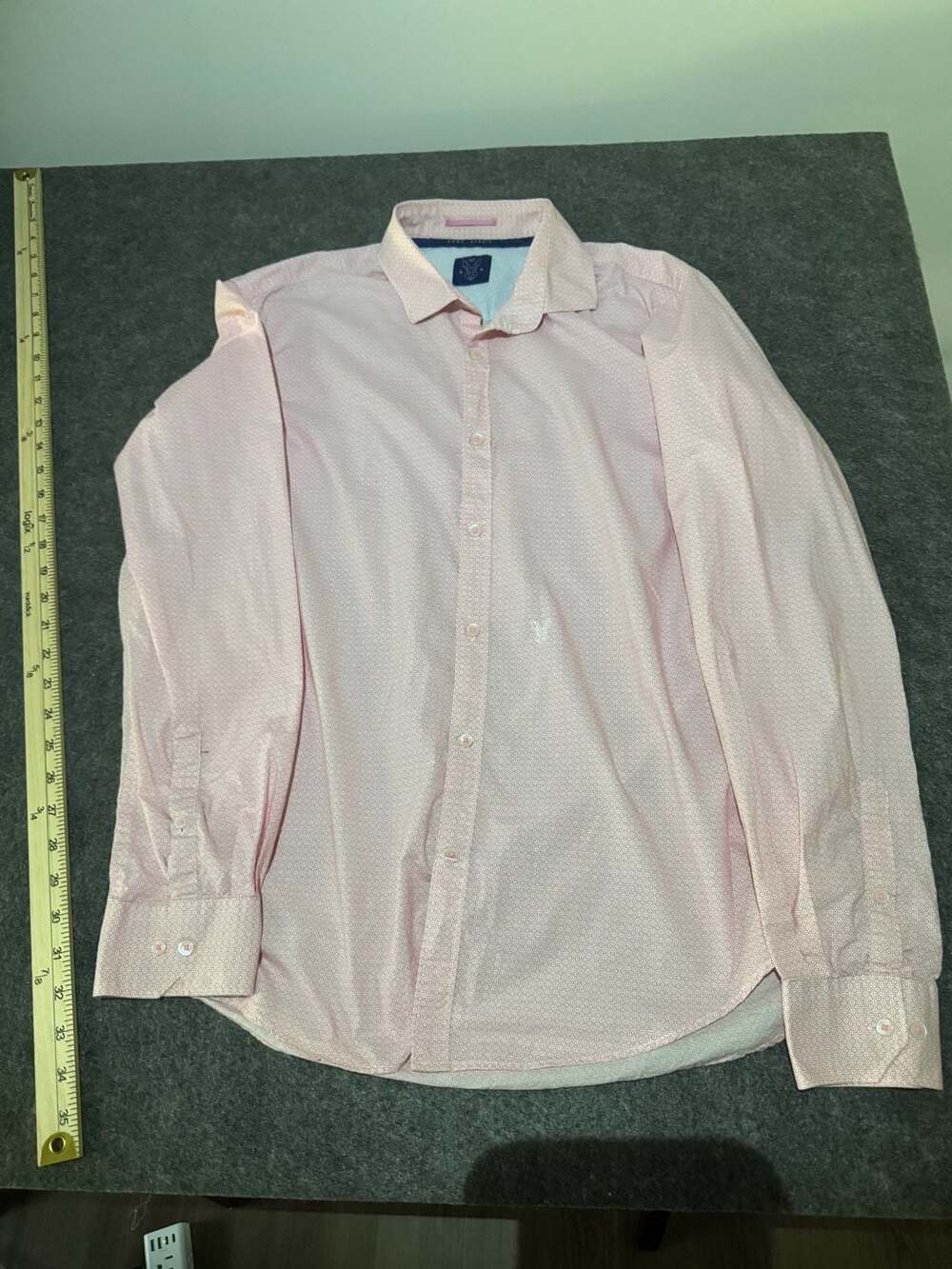 Rare Rabbit Men's Pink Geometric Print Button-Down Shirt Size M